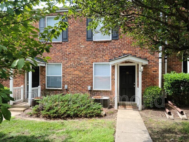 Foto del edificio - 3510 E Richmond Rd