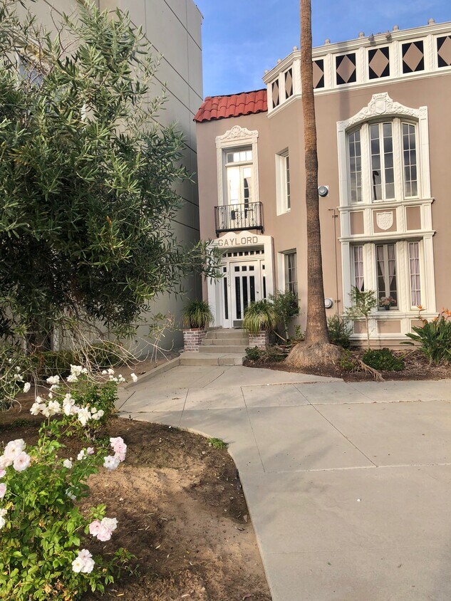 Foto principal - 1116 Sartori Ave