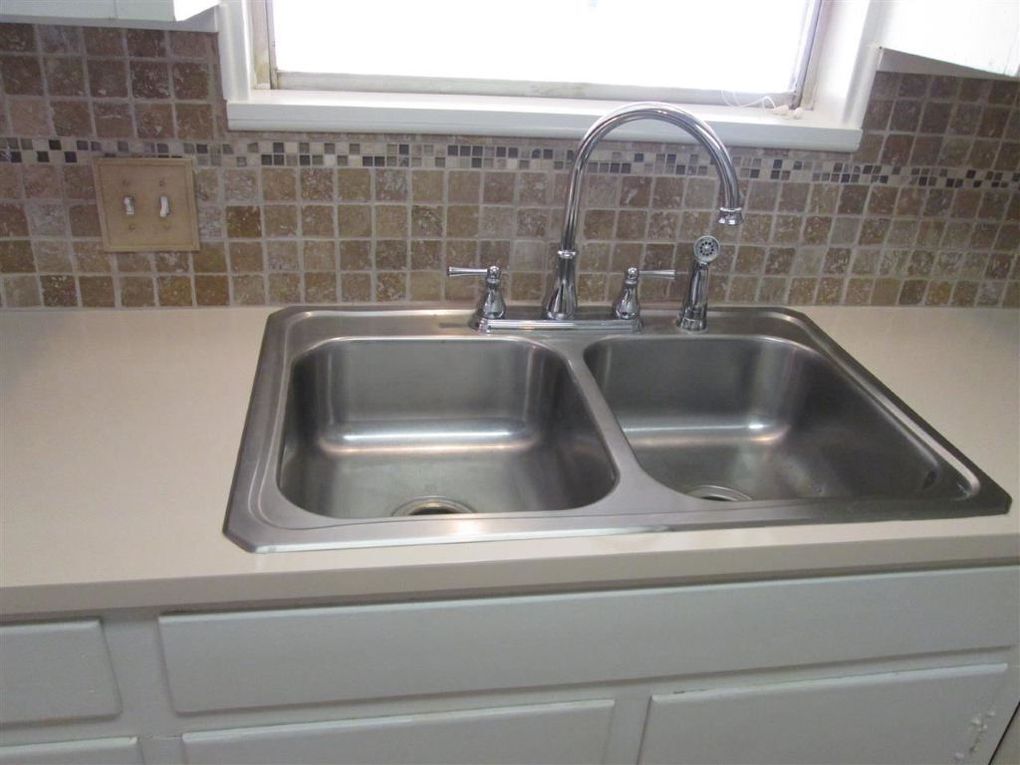 1011 Coushatta Trl, Longview, TX 75605 House Rental in Longview, TX