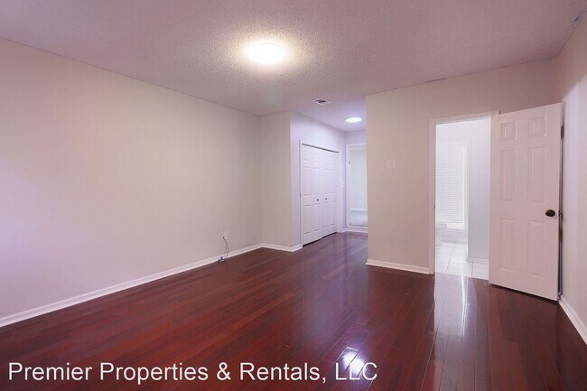 Building Photo - 4 br, 2 bath House - 5313 Johnwood