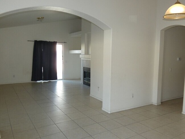 Foto del edificio - Single level home near Tommie Kunst Junior High