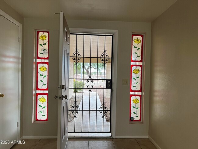 Foto del edificio - 7120 W Sunnyslope Ln