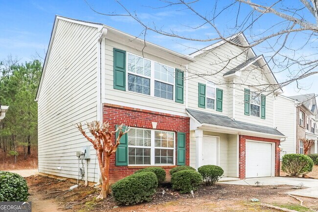 Foto del edificio - 9497 Lakeview Rd