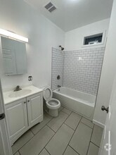 Building Photo - 1450 W 18th St