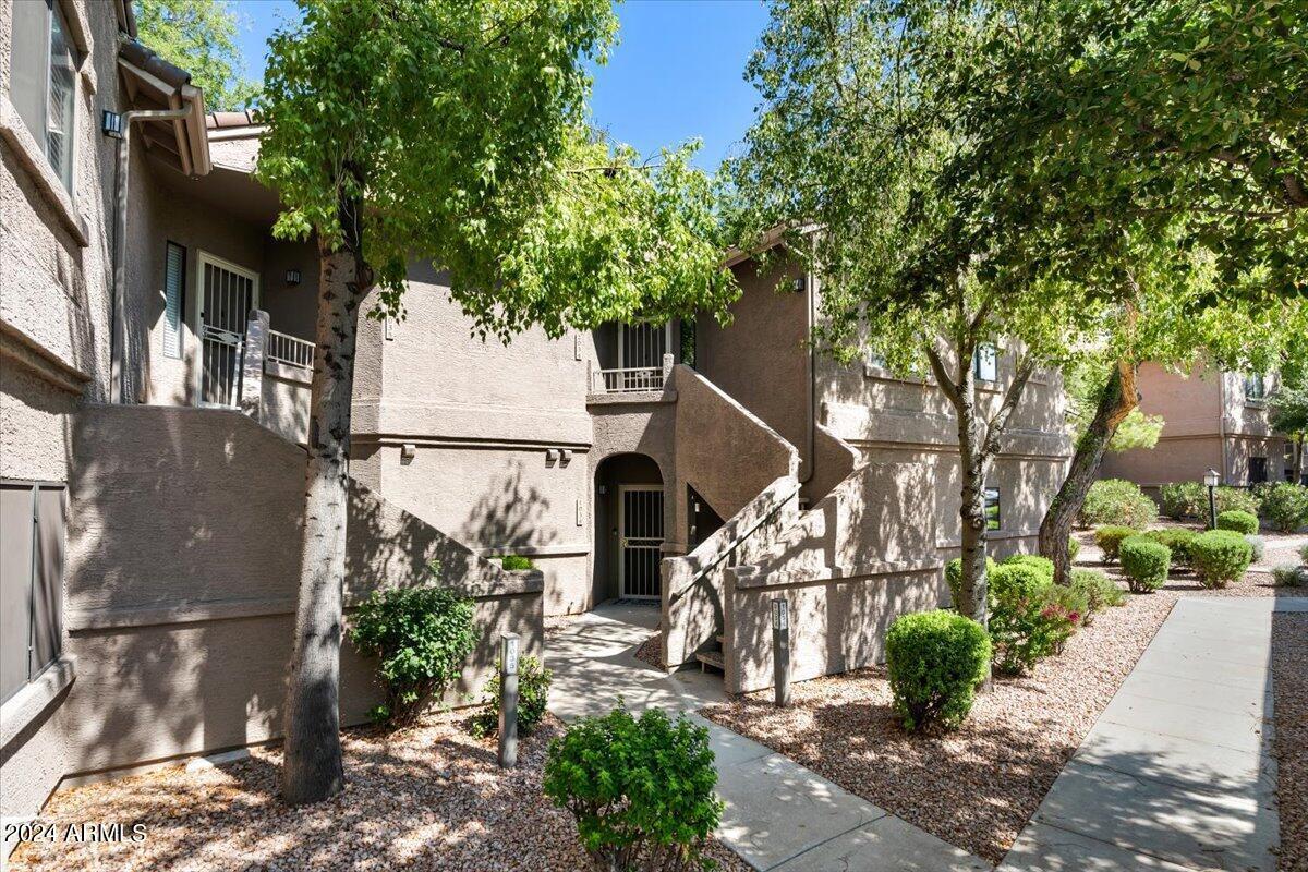 Foto principal - 15050 N Thompson Peak Pkwy