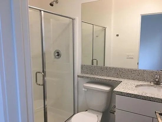 Foto del edificio - 455 N Cypress St