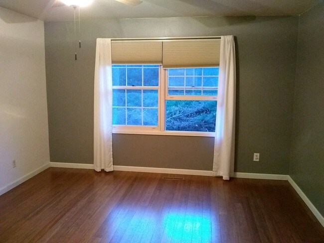 Foto del edificio - 720 Arbor Ave