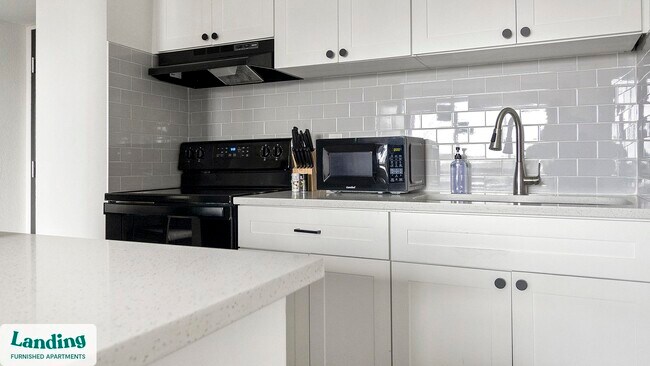 Building Photo - 305 Dr. M.L.K. Jr St S