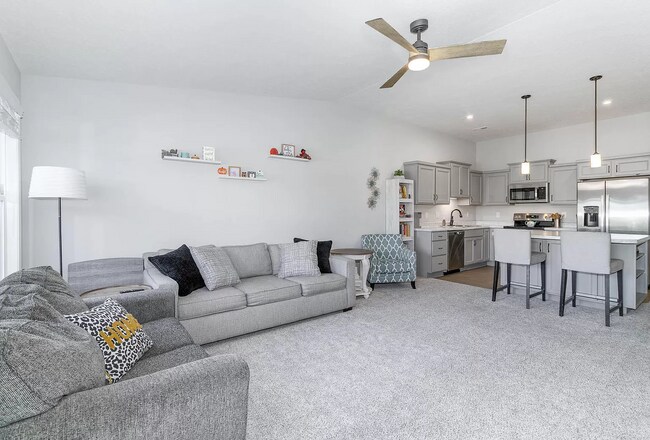 Foto del edificio - 7612 Woodhaven Ct