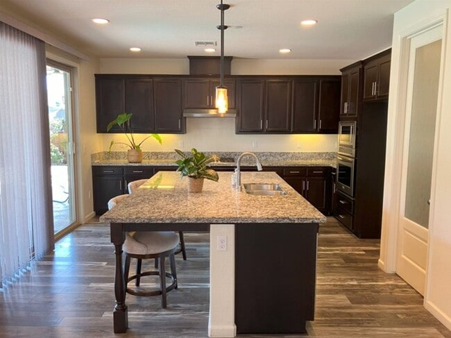 Building Photo - 2253 Campolina Way