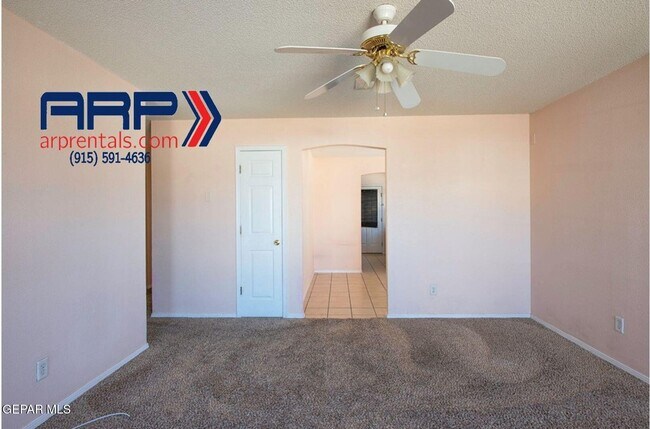 Foto del edificio - 14084 Tierra Leona Dr