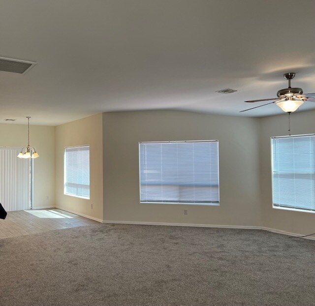 Foto del edificio - 2449 Wilder Rd