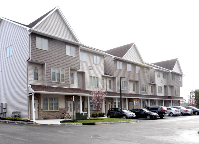 Foto del edificio - 493-505 W Central Ave