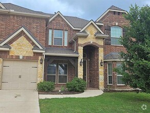 Building Photo - 9808 Milkweed Ln