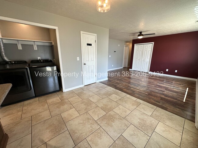 Building Photo - 1293 W 570 N