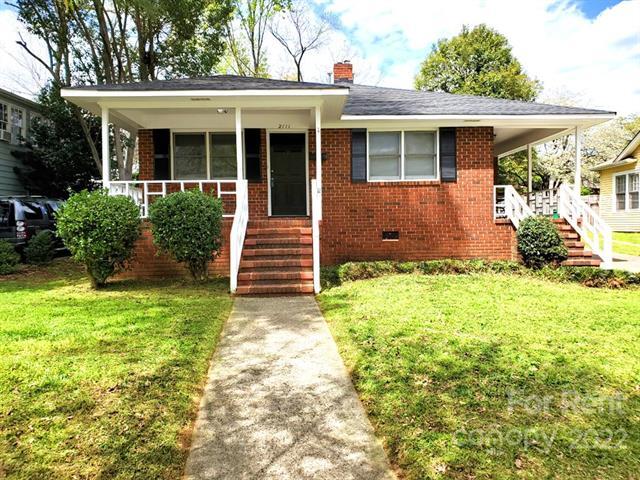 Primary Photo - 2111 Lombardy Cir