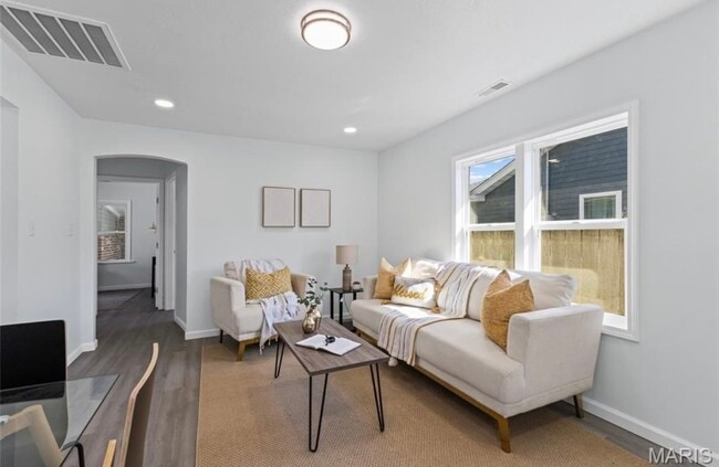 Foto del edificio - 2754 Hermitage Ave