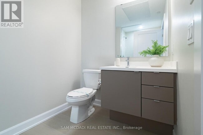 Building Photo - 3220 William Coltson Ave