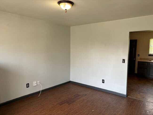 Foto del edificio - 3 Bedroom
