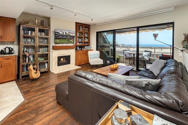 Foto del edificio - 21771 Ocean Vista Dr