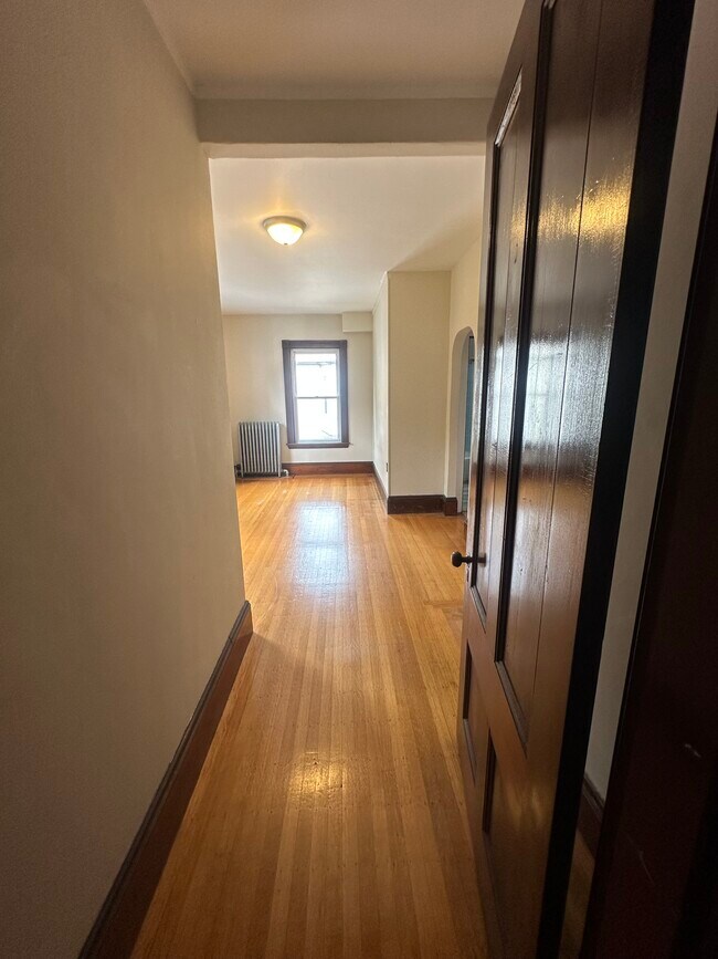 Foto del edificio - 72 Thurston St