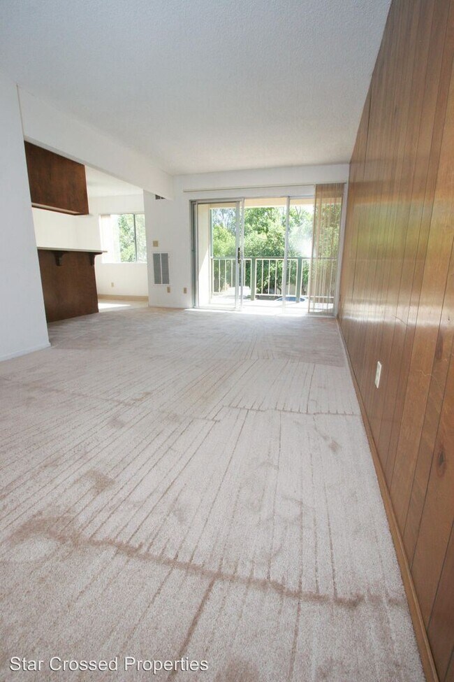 Building Photo - 2 br, 1.5 bath Apartment - 801 D Street