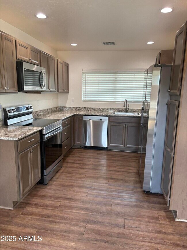 Foto del edificio - 180 Andante Dr