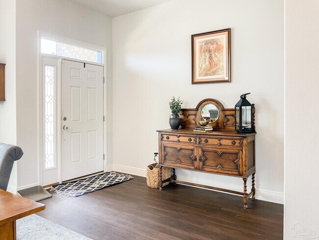 Foto del edificio - 5674 Midfielder Dr