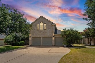 Building Photo - 5301 Deerwood Ln