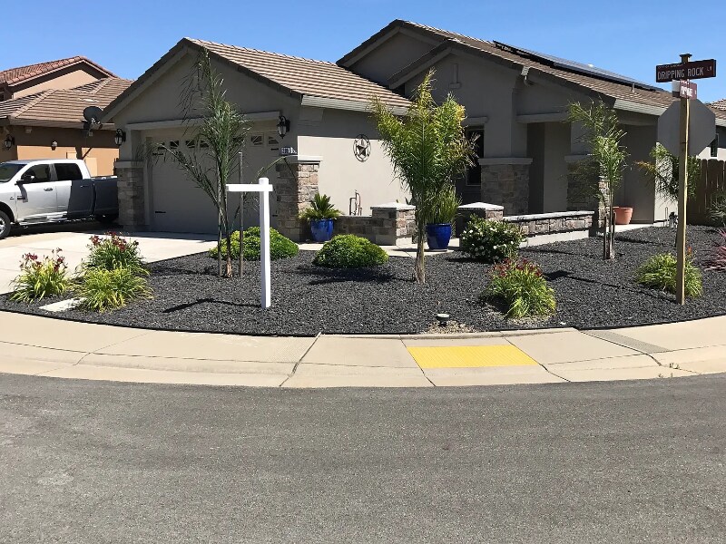 Foto principal - 2053 Dripping Rock Ln