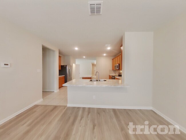 Foto del edificio - 7210 Barrel Stage