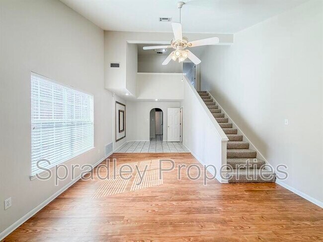 Building Photo - 2008 S 55th St