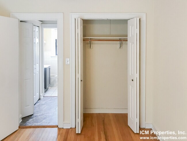 Foto del edificio - 5941 N Paulina St