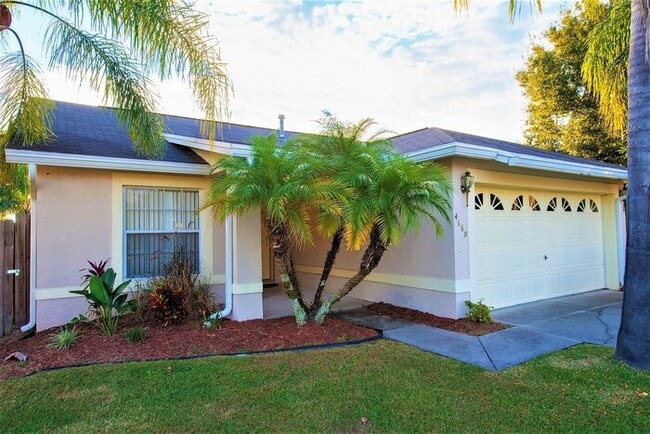 Building Photo - Tropical Breeze
