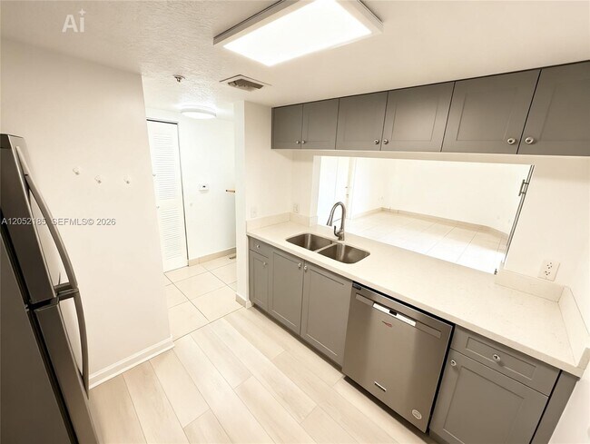 Foto del edificio - 280 SW 20th Rd