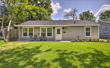 Building Photo - 5215 Cosby St