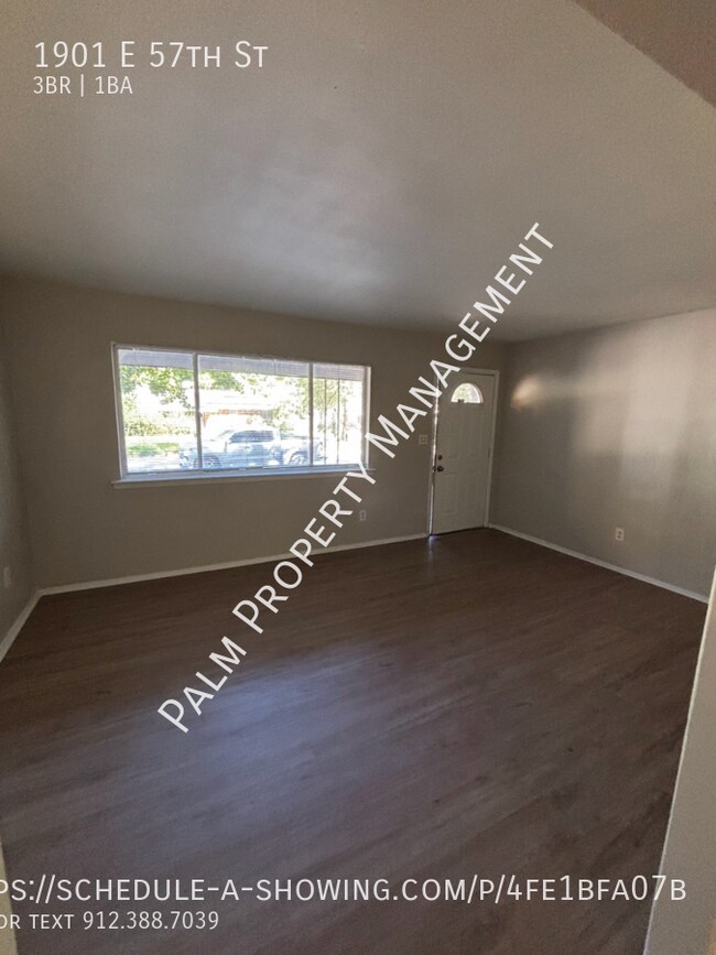 Foto del edificio - 1901 E 57th St