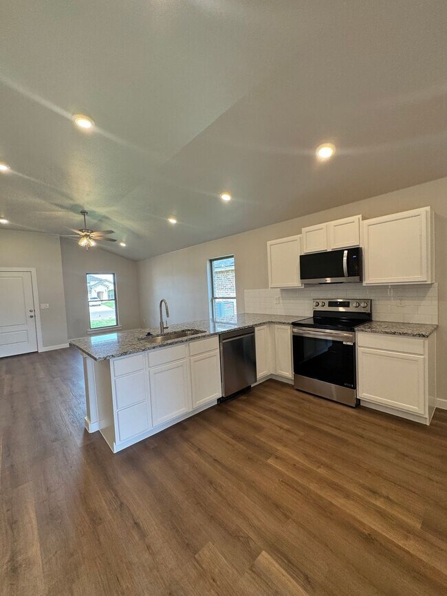 Foto del edificio - Brand New Construction 3/2/2 in Homestead!!!