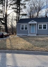 Building Photo - 1327 N 10th St