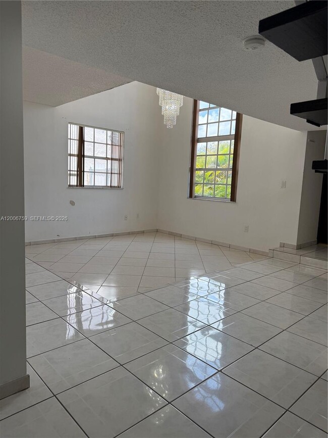 Foto del edificio - 9940 SW 146th Ct