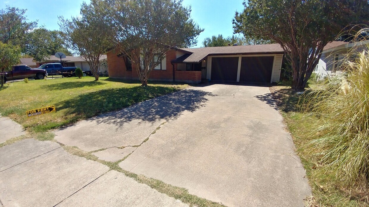 3506 Princeton Dr, Irving, TX 75062 House Rental in Irving, TX