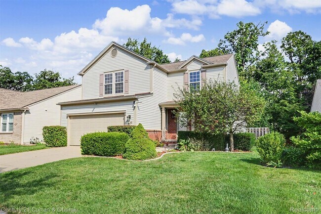 Building Photo - 7055 Oakridge Dr