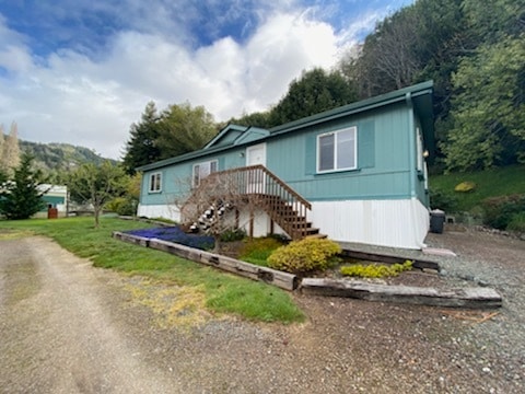 Primary Photo - 98467 N Bank Chetco River Rd