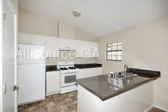 Foto del edificio - 5207 Great Meadows Rd