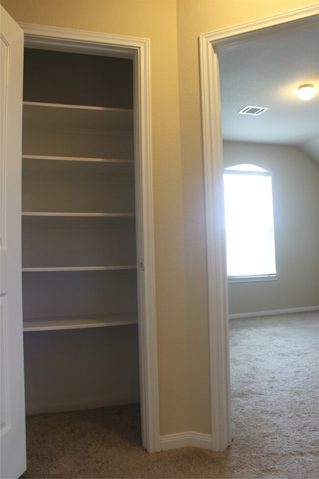 Building Photo - 3715 Don Giovanni Pl