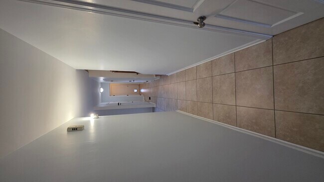 Foto del edificio - 1117 Franklin Ln