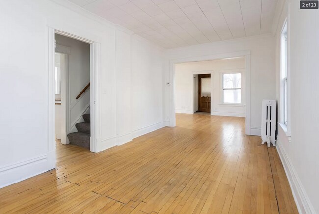 Foto del edificio - 3 Bedroom Home for Rent in Logan Park!