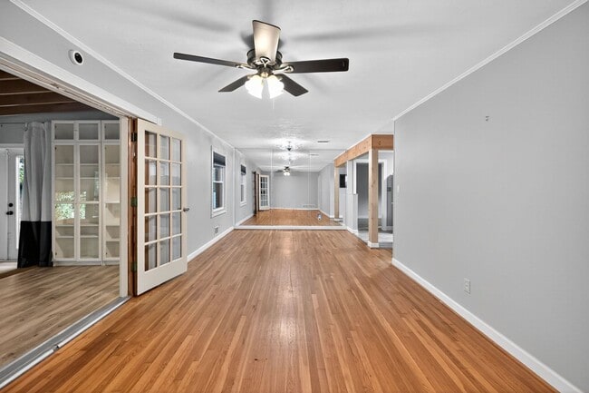 Building Photo - 1285 Willivee Dr