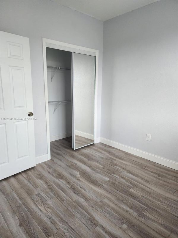 Foto del edificio - 10836 SW 243rd St