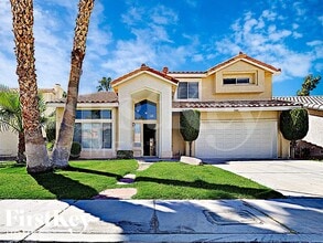 Building Photo - 1683 Black Hills Way